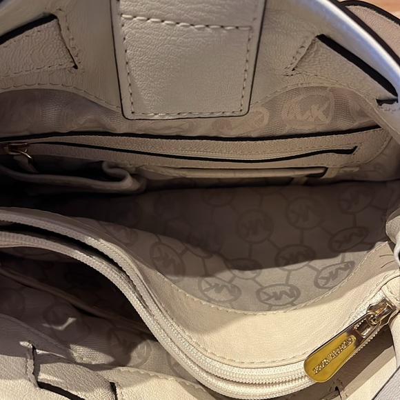 MICHAEL KORS LARGE LEATHER TOTE BAG SATCHEL - Picture 4 of 6